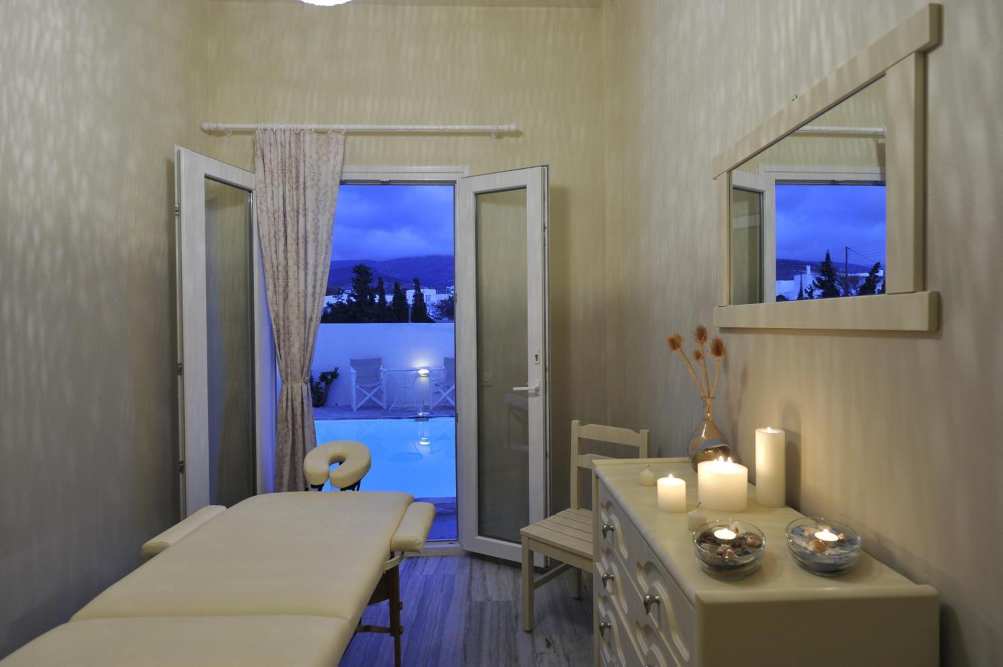 Aphrodite Boutique Hotel Alikí Екстериор снимка