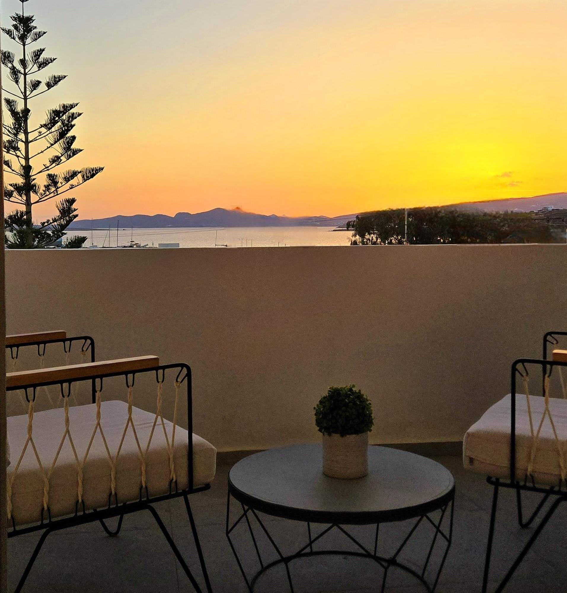 Aphrodite Boutique Hotel Alikí Екстериор снимка